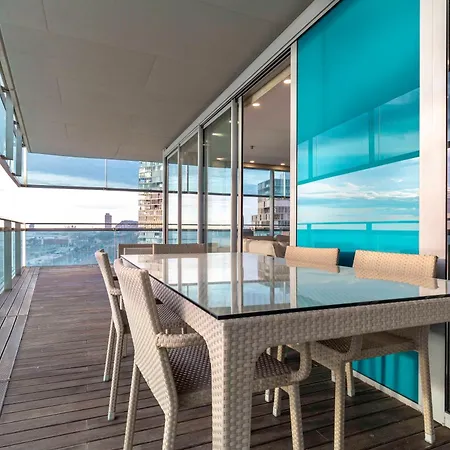 アパート Luxury With Sea View! *