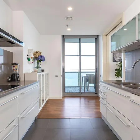 Luxury With Sea View! Апартаменты *