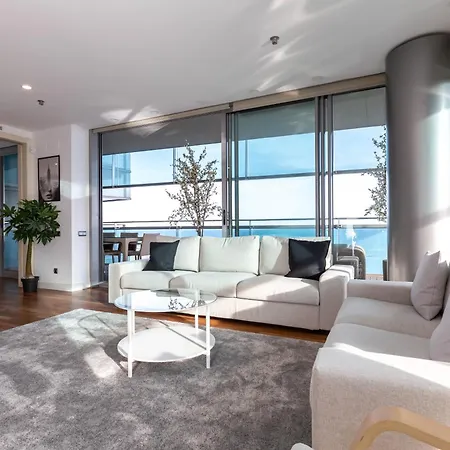 Luxury With Sea View! *