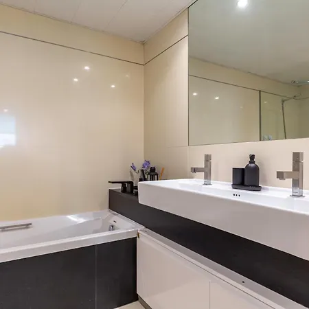 Apartment Luxury With Sea View!