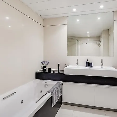 Luxury With Sea View! Apartament *
