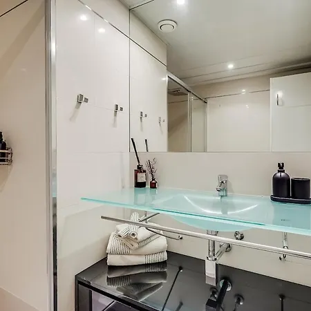 Luxury With Sea View! * Barcelona