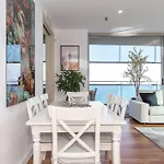 Luxury With Sea View! *